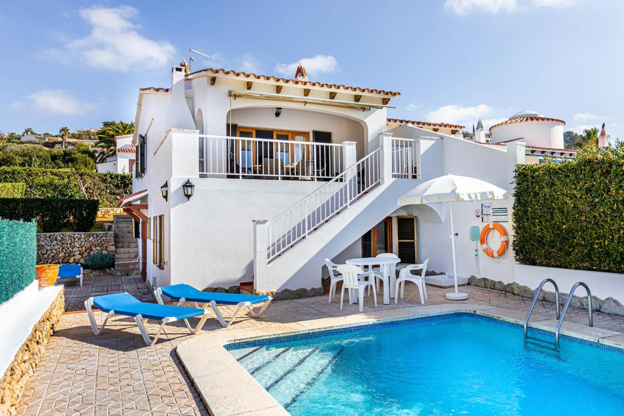Villa Ponent Son Bou Luaran gambar