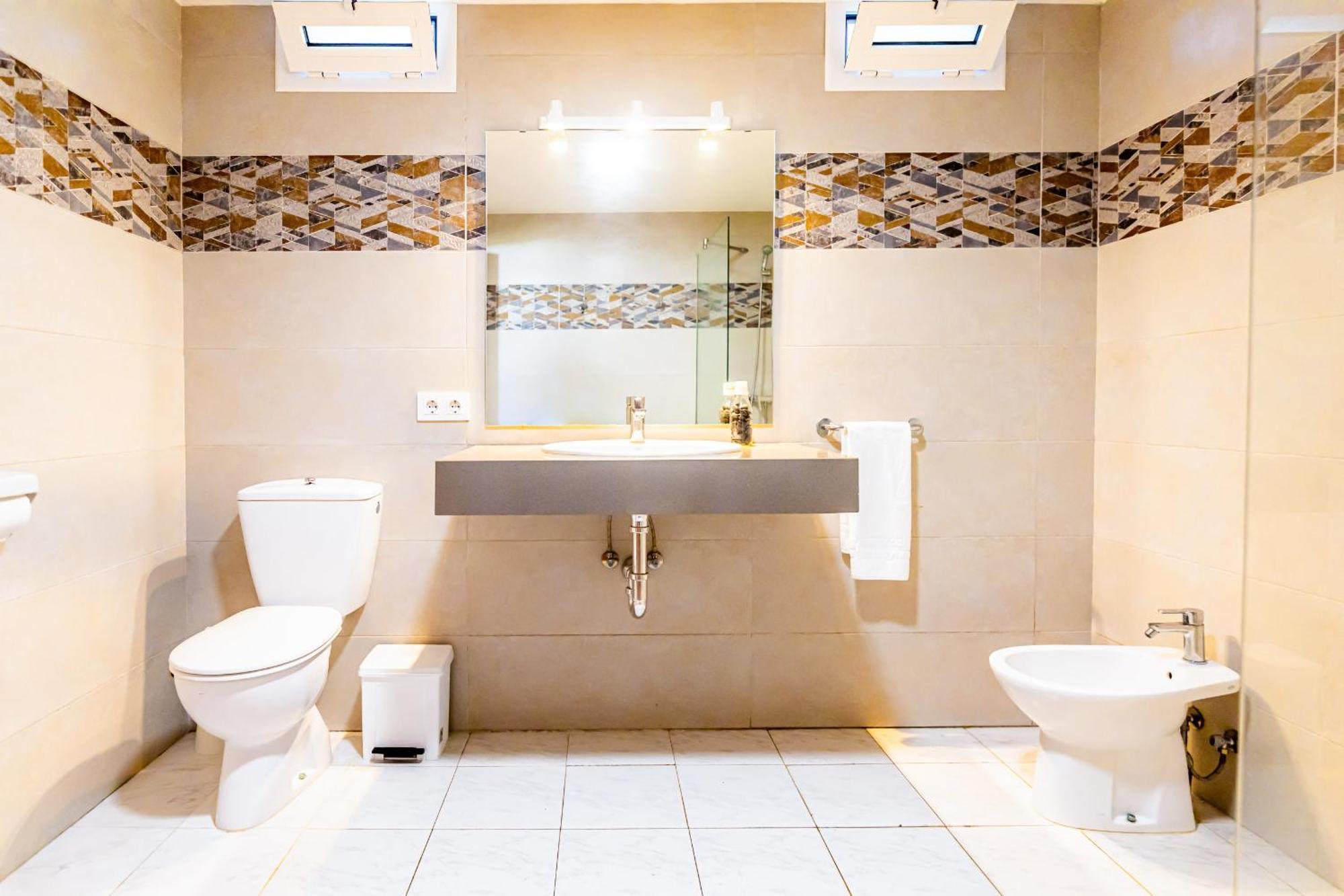 Villa Ponent Son Bou Luaran gambar