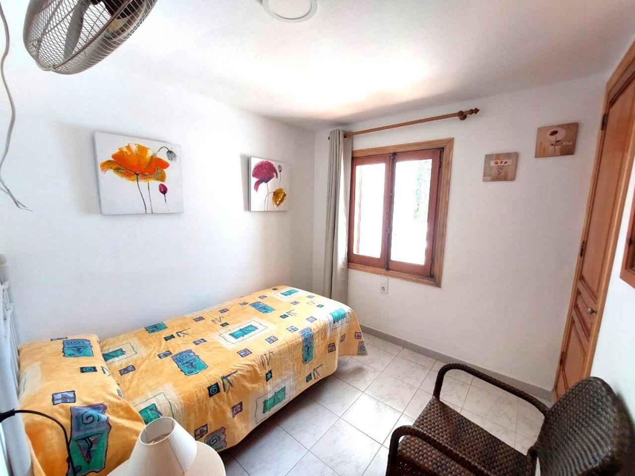 Villa Ponent Son Bou Luaran gambar