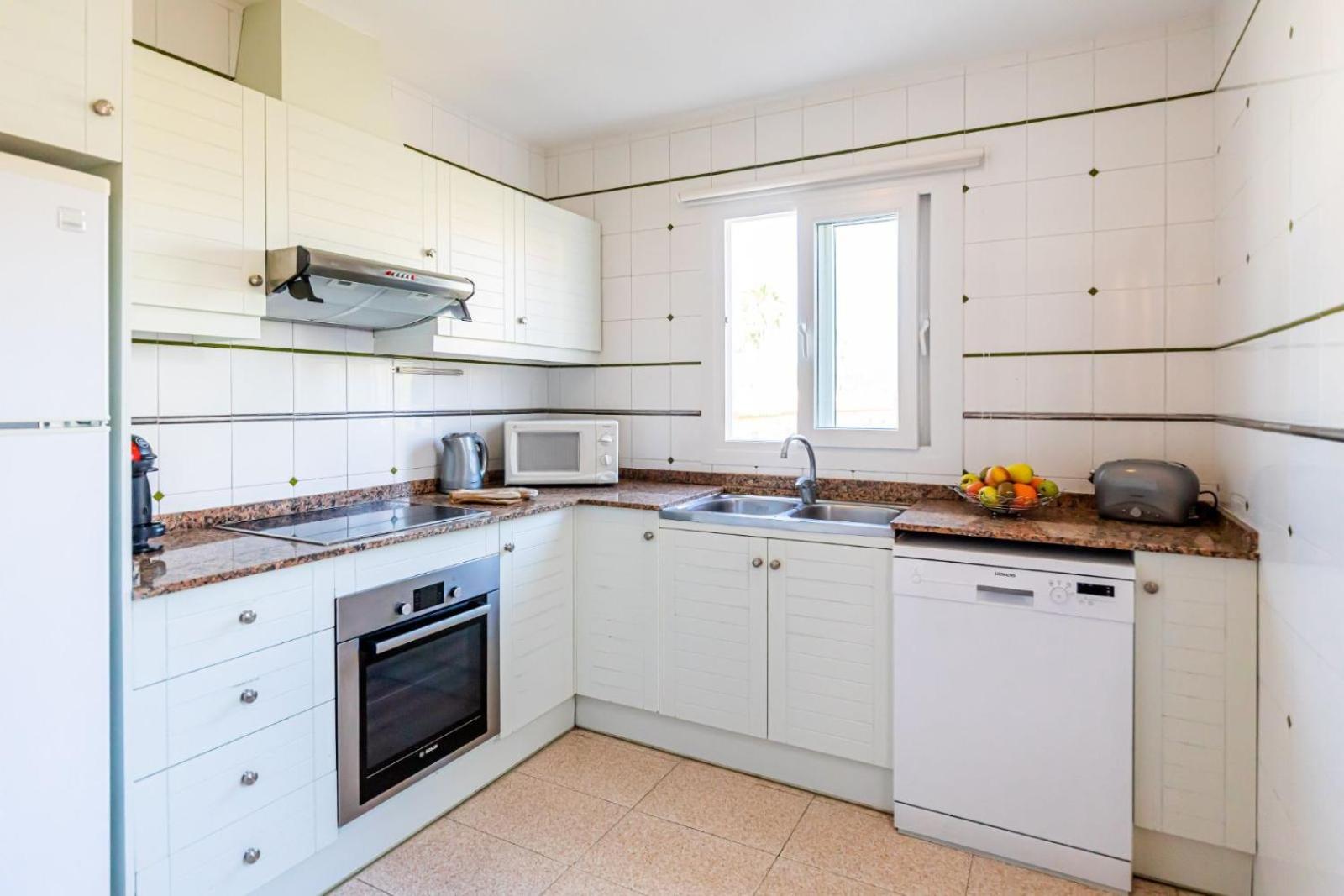 Villa Ponent Son Bou Luaran gambar