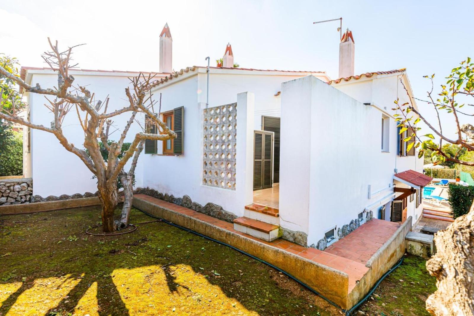 Villa Ponent Son Bou Luaran gambar