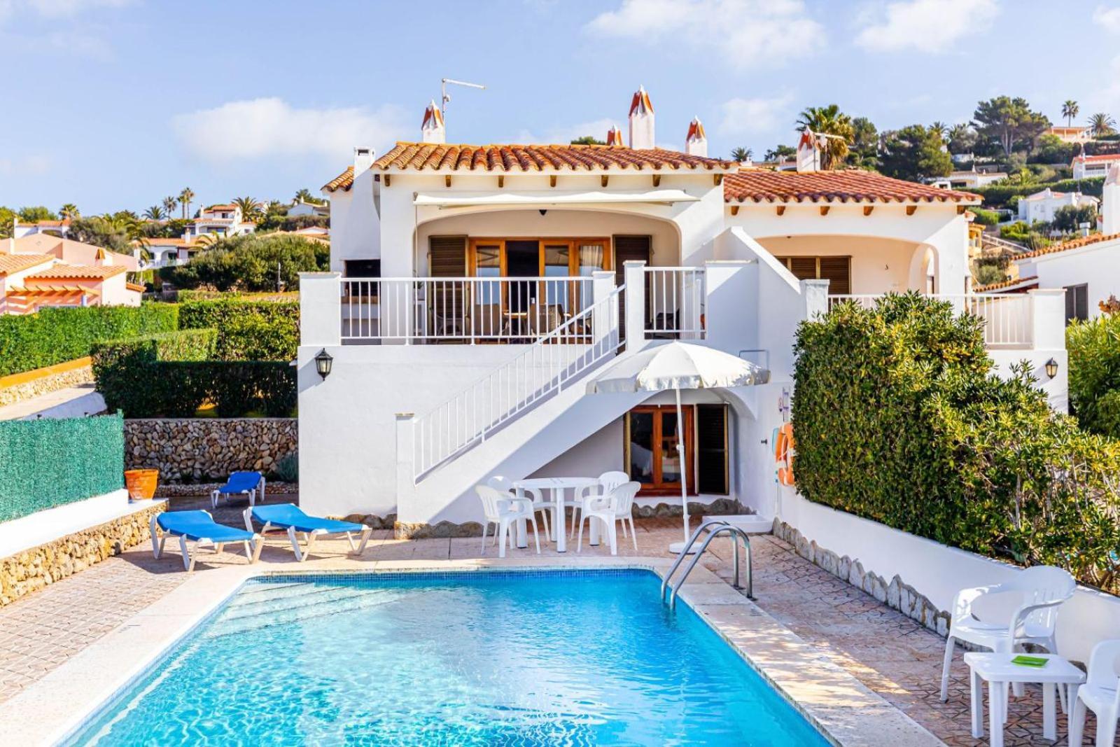 Villa Ponent Son Bou Luaran gambar